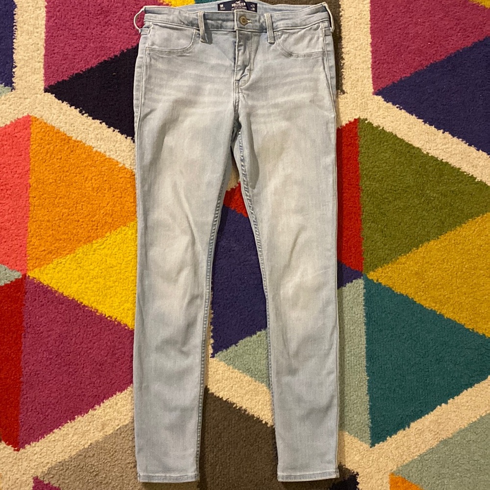 Hollister Jean 29W , 28 L, 9 juniors